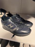 Hogan sneakers - Donkerblauw - Maat 42, Kleding | Heren, Schoenen, Ophalen of Verzenden, Gedragen, Blauw, Sneakers of Gympen