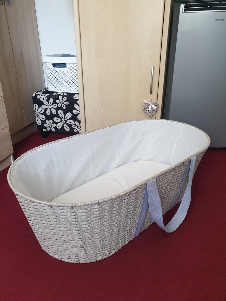 Childhome rotan wieg met standaard nieuwstaat, Ophalen of Verzenden, Zo goed als nieuw, Wieg