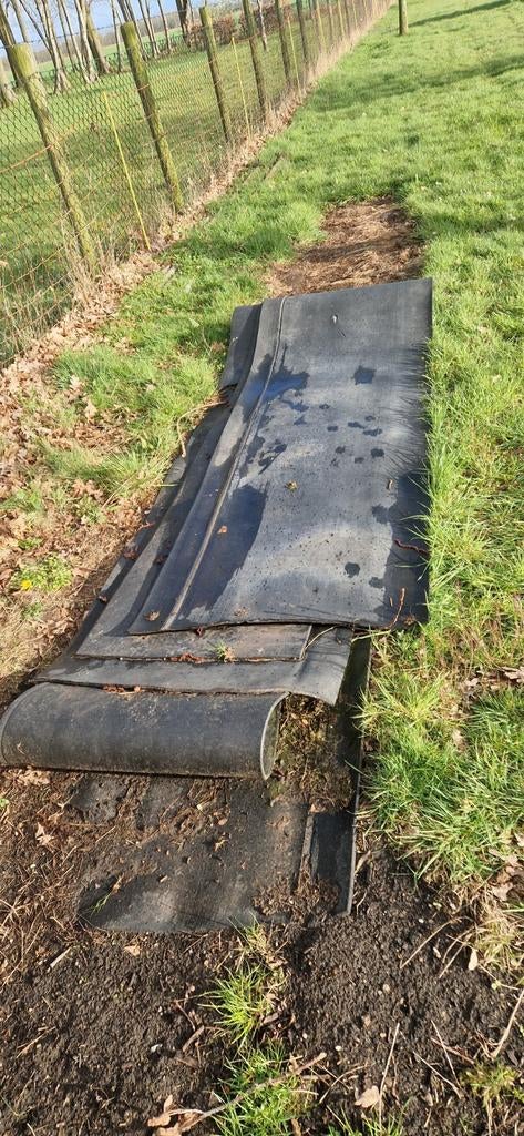 Rubbere stalmatten 2,50 euro per m, Dieren en Toebehoren