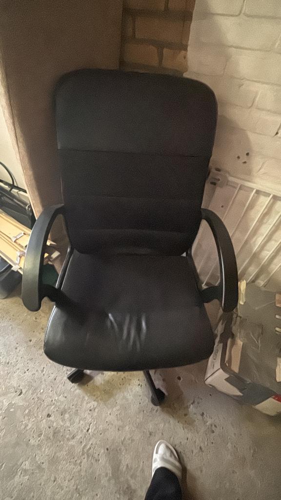 Bureaustoel, Huis en Inrichting, Ophalen, Zo goed als nieuw, Zwart