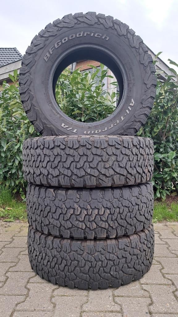 Terreinbanden 265/70/16 All-terrain banden. 4-stuks!, Auto-onderdelen, Banden en Velgen, Gebruikt, 16 inch, 265 mm, Banden en Velgen