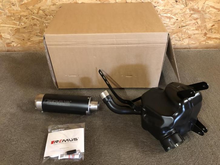 Remus uitlaat 125 250 390 Duke RC390 Svartpilen Vitpilen '24, Motoren, Onderdelen | Overige, Nieuw, Verzenden