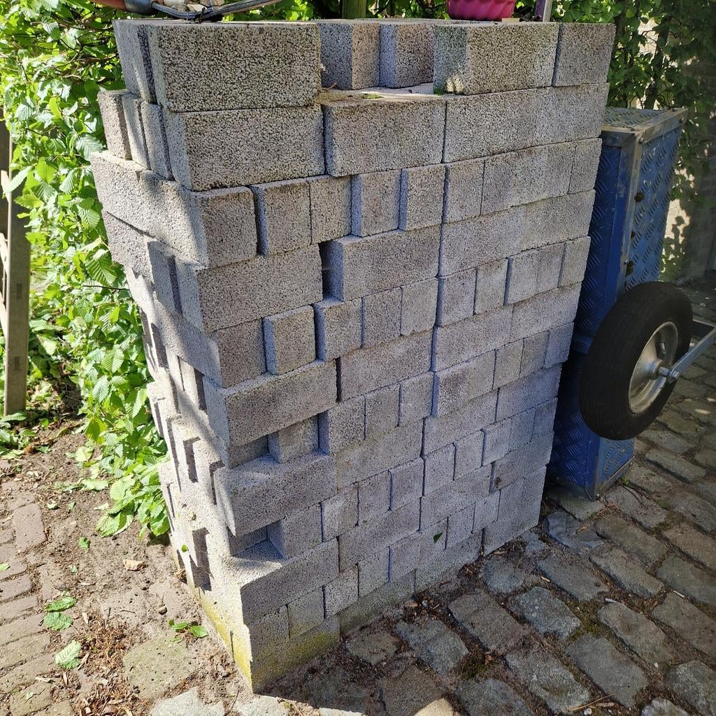 Bia gevelsteen metselstenen, Ophalen, Bakstenen