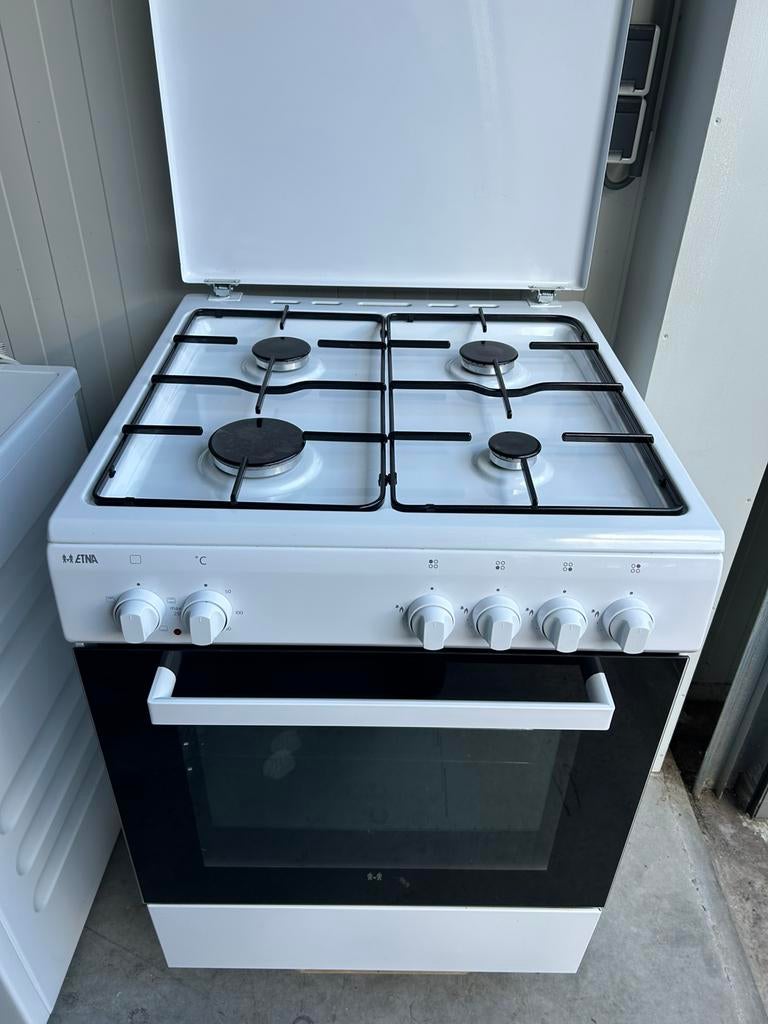 ETNA GASFORNUIS IN NIEUWE STAAT WEINIG GEBRUIKT, Witgoed en Apparatuur, Fornuizen, 60 cm of meer, Grill, Zo goed als nieuw, Energieklasse A of zuiniger