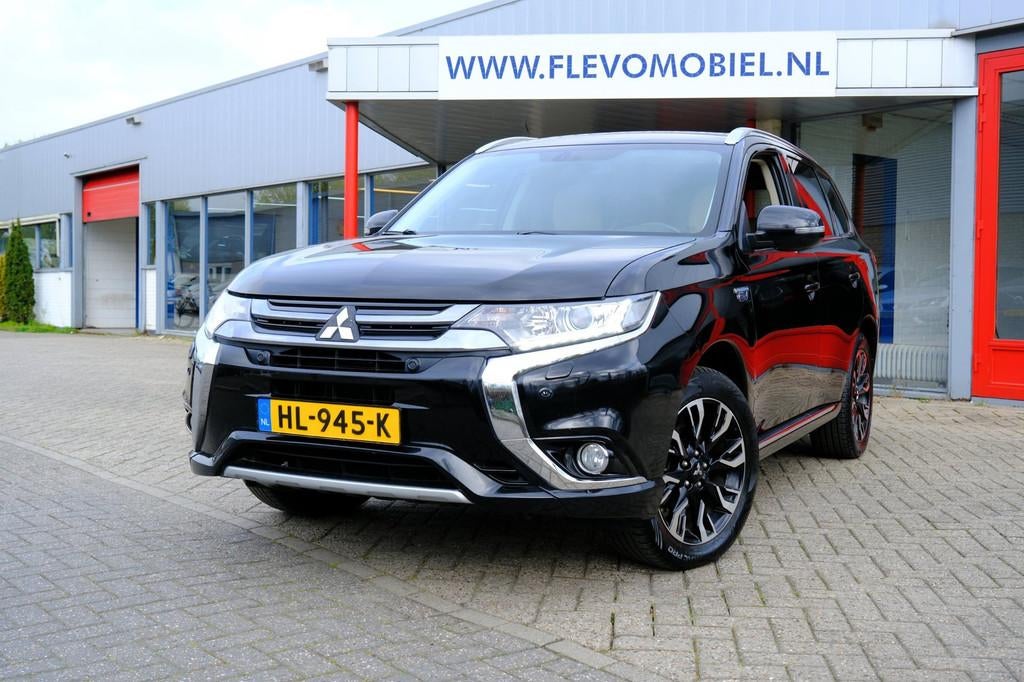 Mitsubishi Outlander 2.0 PHEV Executive Edition Aut. Leder|N, 1998 cc, Euro 6, 1820 kg, Zwart