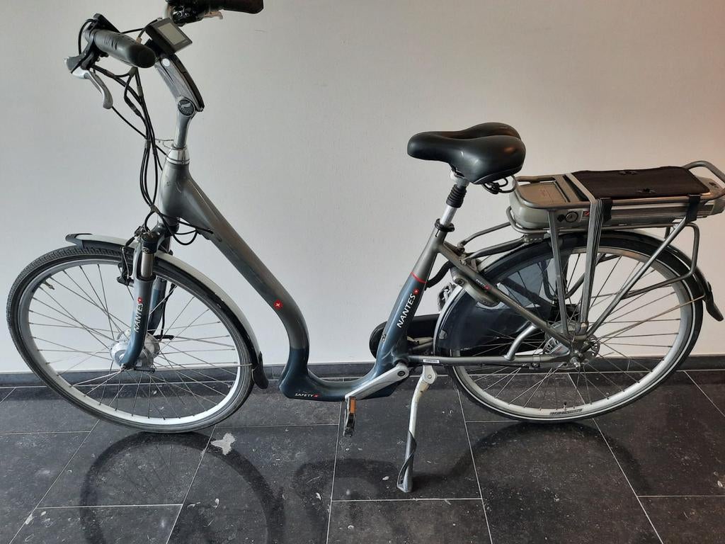 Elektrische Stella fiets met extra lage instap, Fietsen en Brommers, Elektrische fietsen, Gebruikt, 51 tot 55 cm, 30 tot 50 km per accu
