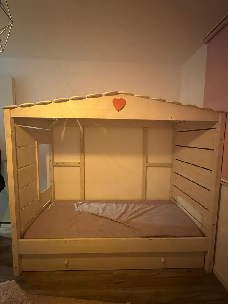 Meisjes bed 90x200, Kinderen en Baby's, Kinderkamer | Bedden, Ophalen, Gebruikt, 180 cm of meer, 85 tot 100 cm