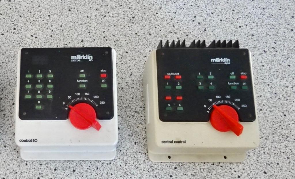 Marklin control 80 + central control, Gebruikt, Ophalen of Verzenden, Märklin, Transformator of Voeding
