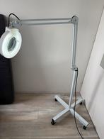 Staande loupelamp zo goed als nieuw, Ophalen, Zo goed als nieuw, Vergrootglas of Loep