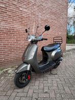 GTS Toscana scooter 2022, Ophalen, Gebruikt, Maximaal 45 km/u, Benzine