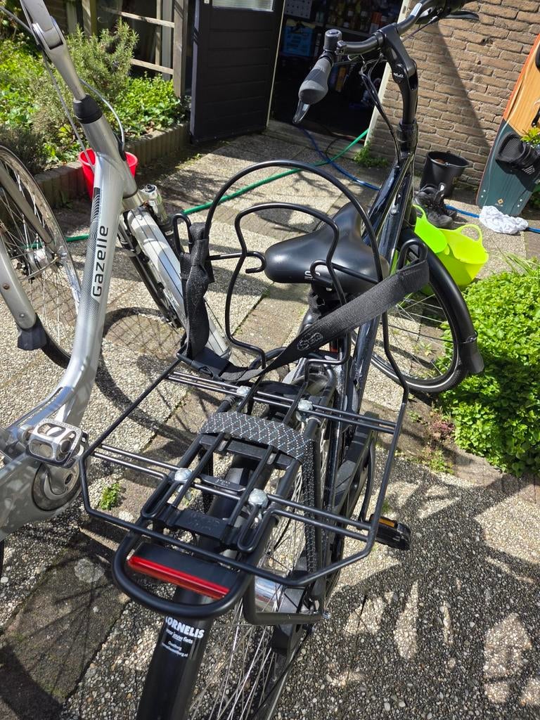 Fiets rekje (voor tas middelbare school), Fietsen en Brommers, Ophalen, Gebruikt