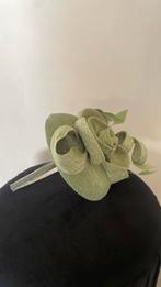 Haarbandhoed / Fascinator, Kleding | Dames, Hoeden en Petten, Ophalen of Verzenden, Zo goed als nieuw, One size fits all