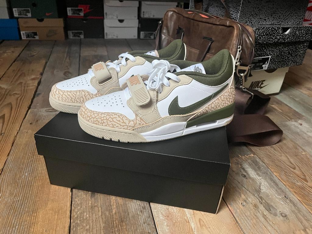 Nike Air Jordan Legacy 312 Low x PSG - 42, Kleding | Heren, Schoenen, Dike, Wit, Nieuw, Ophalen of Verzenden