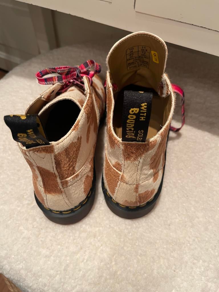 Dr. Martens Church Koeienprint Maat 45 Nieuw!, Kleding | Heren, Schoenen, Ophalen of Verzenden, Nieuw, Overige kleuren, Veterschoenen