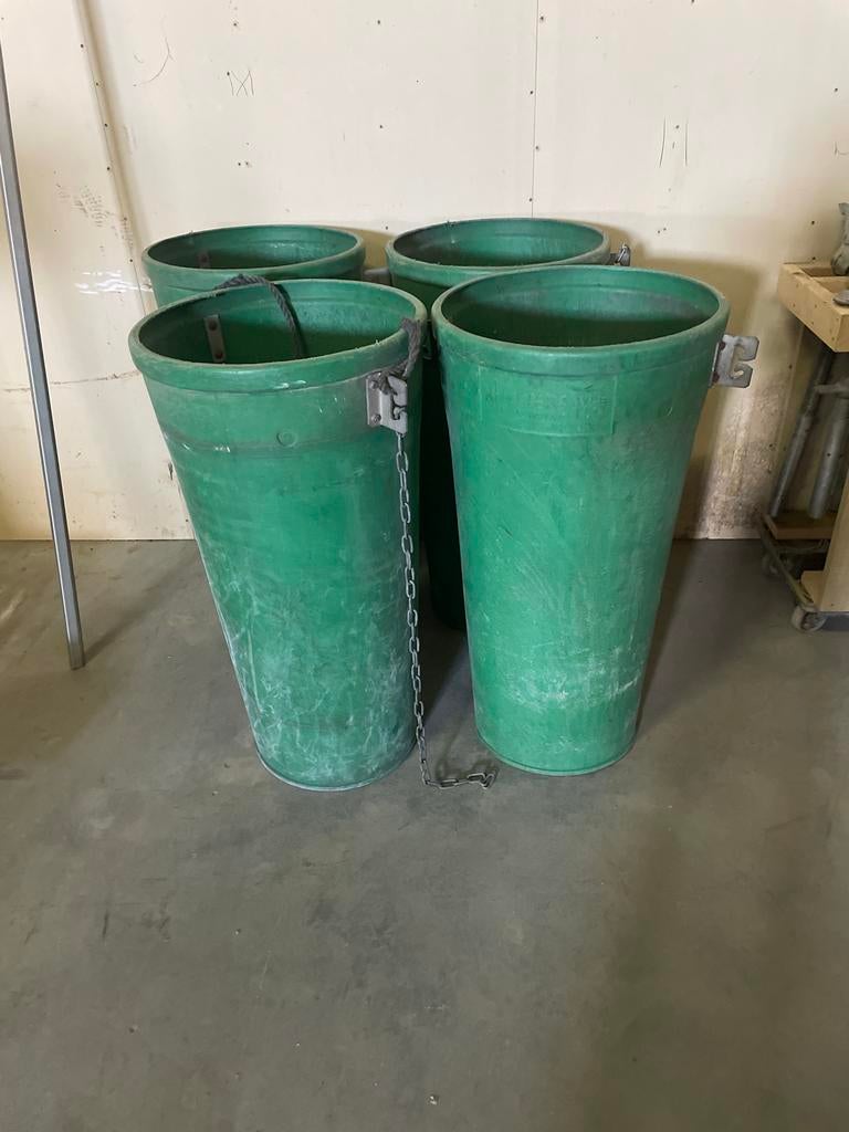 Vlutters T 50 stortkokers, Ophalen, Gebruikt