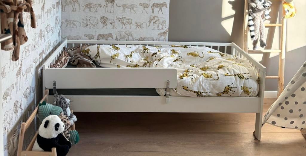 Peuterbed frame + lattenbodem, Ophalen, 140 tot 160 cm, 70 tot 85 cm, Lattenbodem