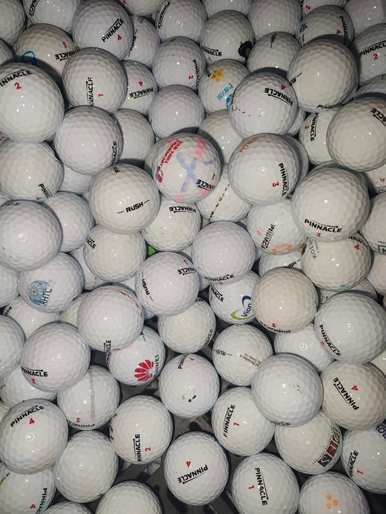 Pinnacle rush golfballen 100 stuks AAAA kwaliteit, Ophalen of Verzenden, Bal(len)