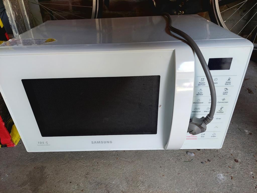 Combi magnetron gratis, Witgoed en Apparatuur, Magnetrons, Ophalen of Verzenden, Gebruikt