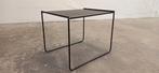 Vintage postmodern perforated metaal bijzettafel, zwart, Huis en Inrichting, Tafels | Sidetables, Ophalen, Tweedehands, 50 tot 100 cm