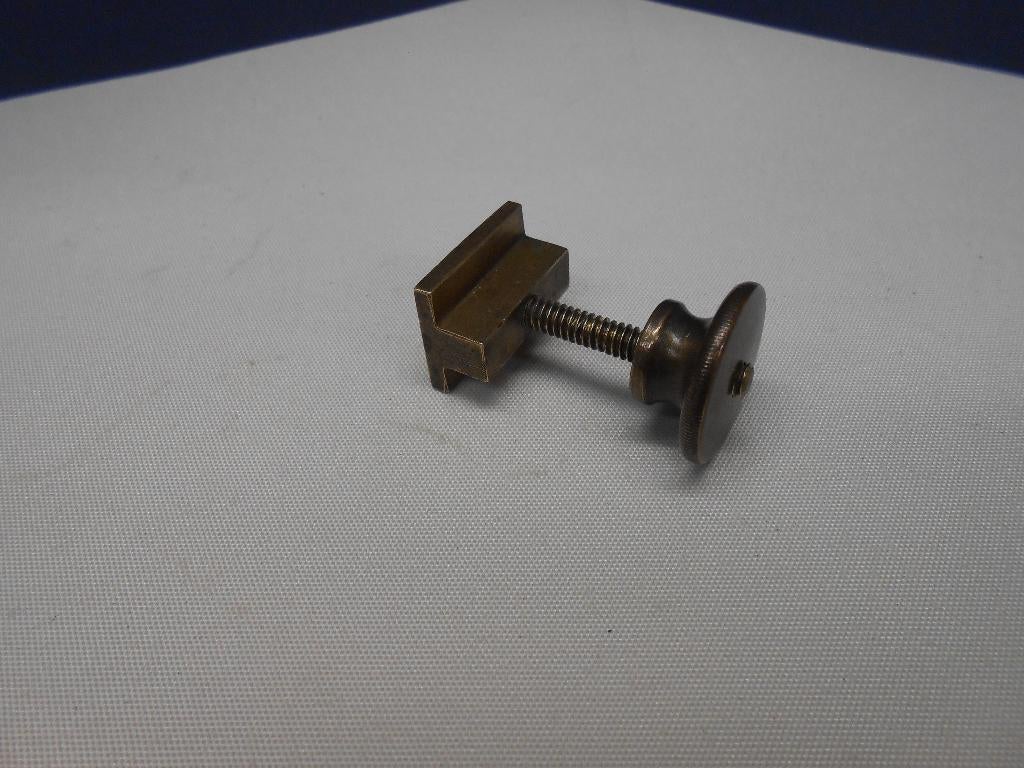 Schuifje met moer, messing of brons, Ophalen of Verzenden, Nieuw, Overige typen