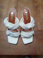 Slippers maat 37, Kleding | Dames, Ophalen of Verzenden