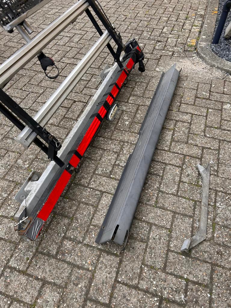 Busbiker wegdraaibare fietsendrager Citroën Jumper v.a. 2007, Achterklepdrager, Gebruikt, Ophalen of Verzenden, 2 fietsen