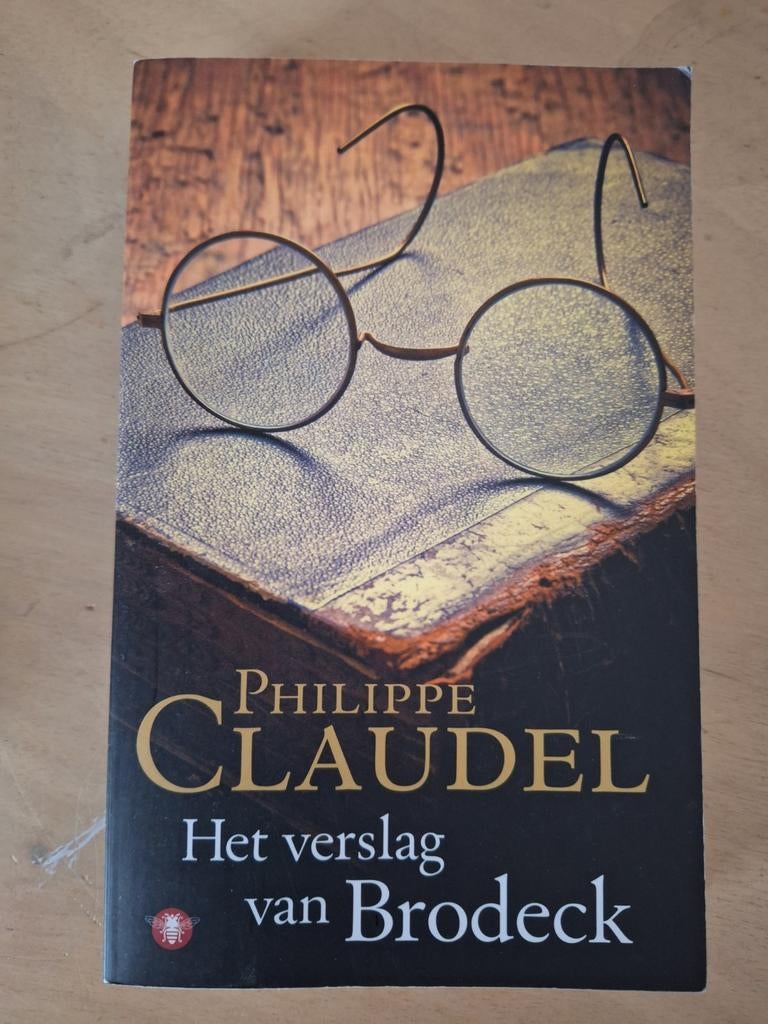 Het verslag van Brodeck - Philippe Claudel, Ophalen of Verzenden, Zo goed als nieuw, Philippe Claudel, Europa overig