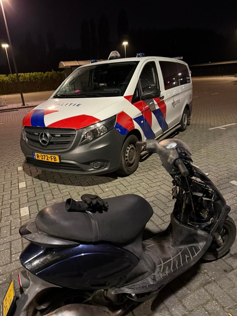 Zip 70 cc met wok, Ophalen