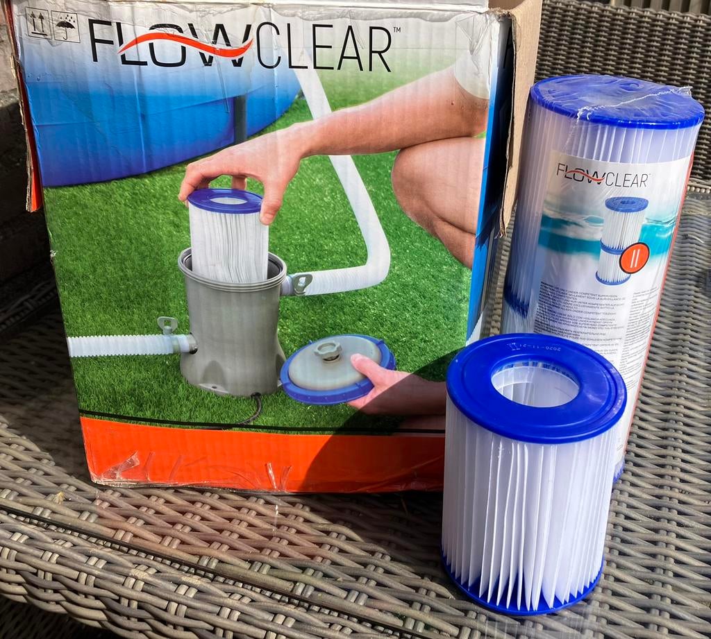 Intex Zwembad accessoires FlowClear Pomp Filters Stofzuiger, Ophalen of Verzenden, Gebruikt