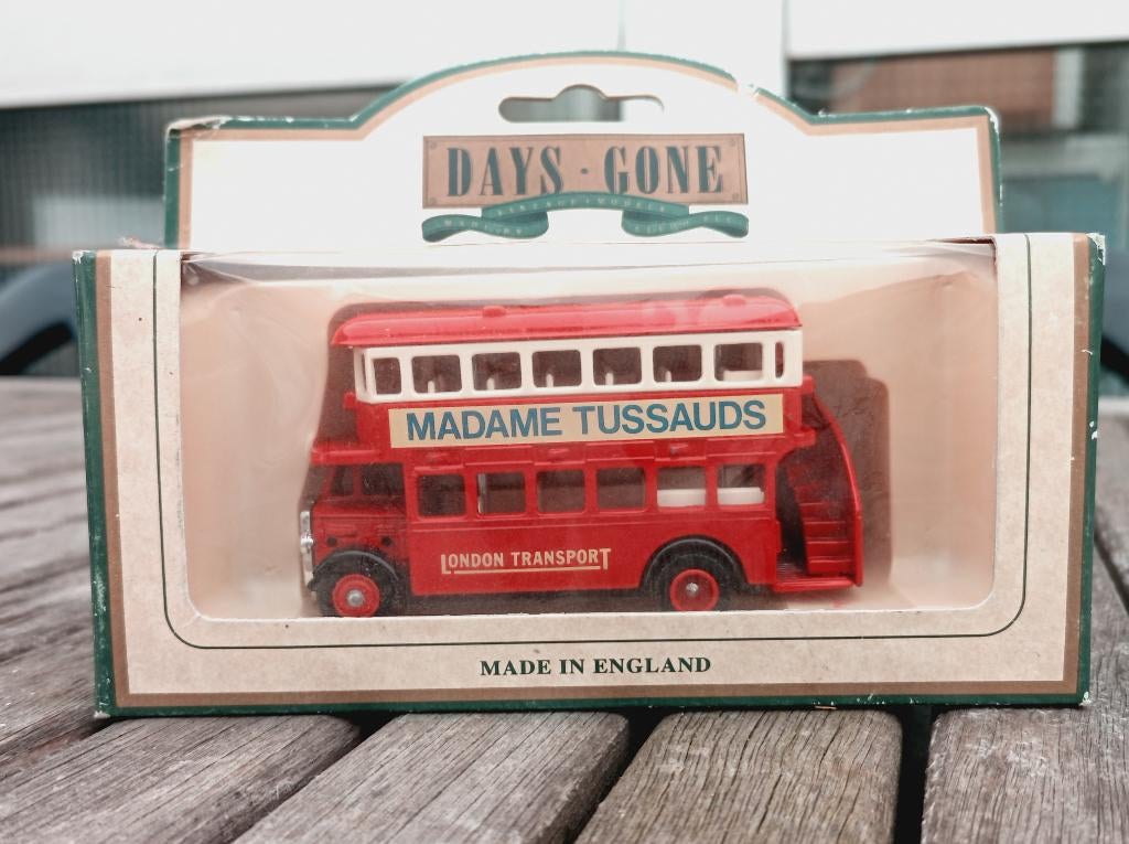 Lledo Days Gone AEC Regent dubbeldekker bus -Madame Tussauds, Ophalen, Nieuw, Auto