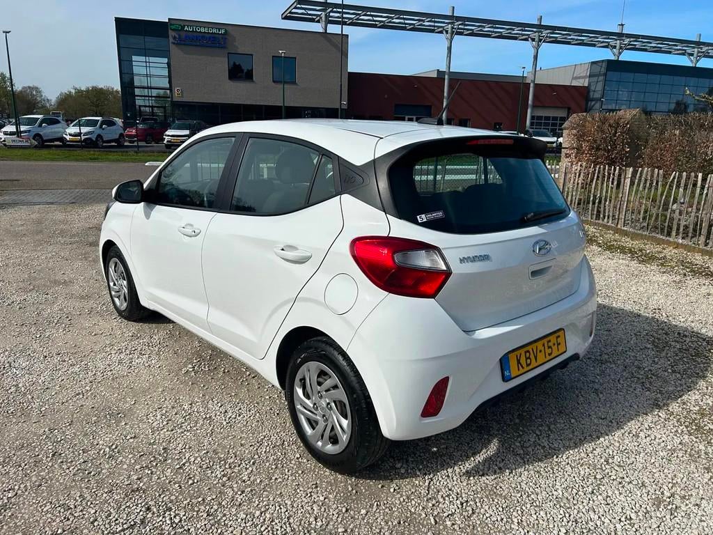 Hyundai i10 1.0 AUTOMAAT Apple Carplay, Airco, € 12.495,00, Auto's, Stof, Gebruikt, 899 kg, Wit