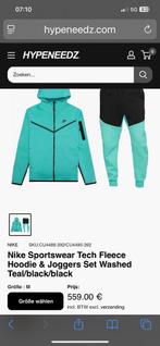 Nike Tech Fleece Trainingspak Maat S - Zo goed als nieuw, Kleding | Heren, Sportkleding, Ophalen of Verzenden, Zo goed als nieuw