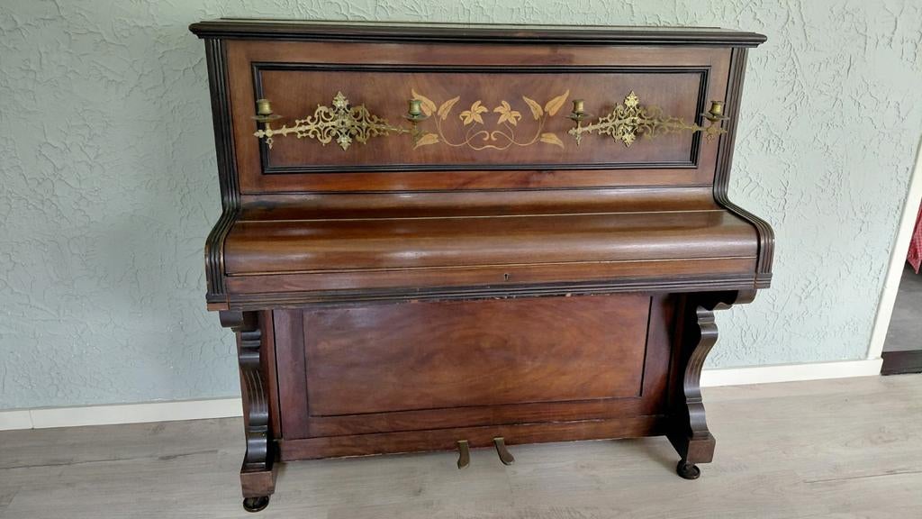 Oude piano, Muziek en Instrumenten, Piano's, Ophalen, Gebruikt, Bruin