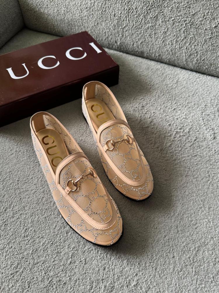Gucci loafers 37 nieuw in doos, Ophalen of Verzenden, Nieuw, Zwart, Instappers