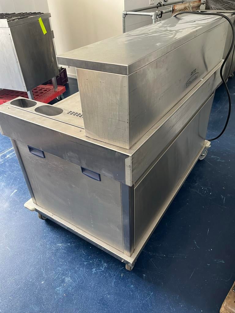 Wokstation op Wielen mer ingebouwde afzuiging, Ophalen, Gebruikt, Fornuis, Frituur en Grillen