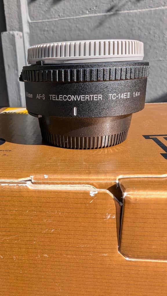 Nikon teleconverter 1.4X (TC-14EII 1.4x), Audio, Tv en Foto, Fotografie | Lenzen en Objectieven, Ophalen, Gebruikt, Toebehoren