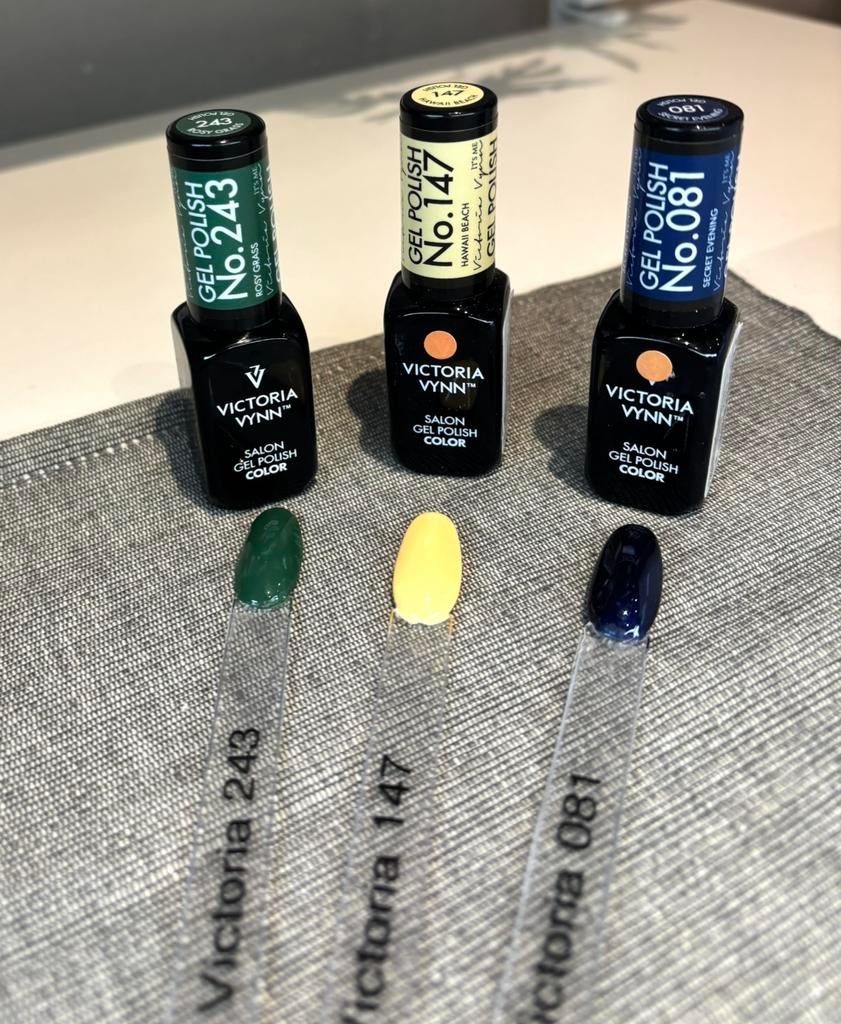 Victoria vynn gellak, Ophalen, Overige kleuren, Zo goed als nieuw, Handen en Nagels