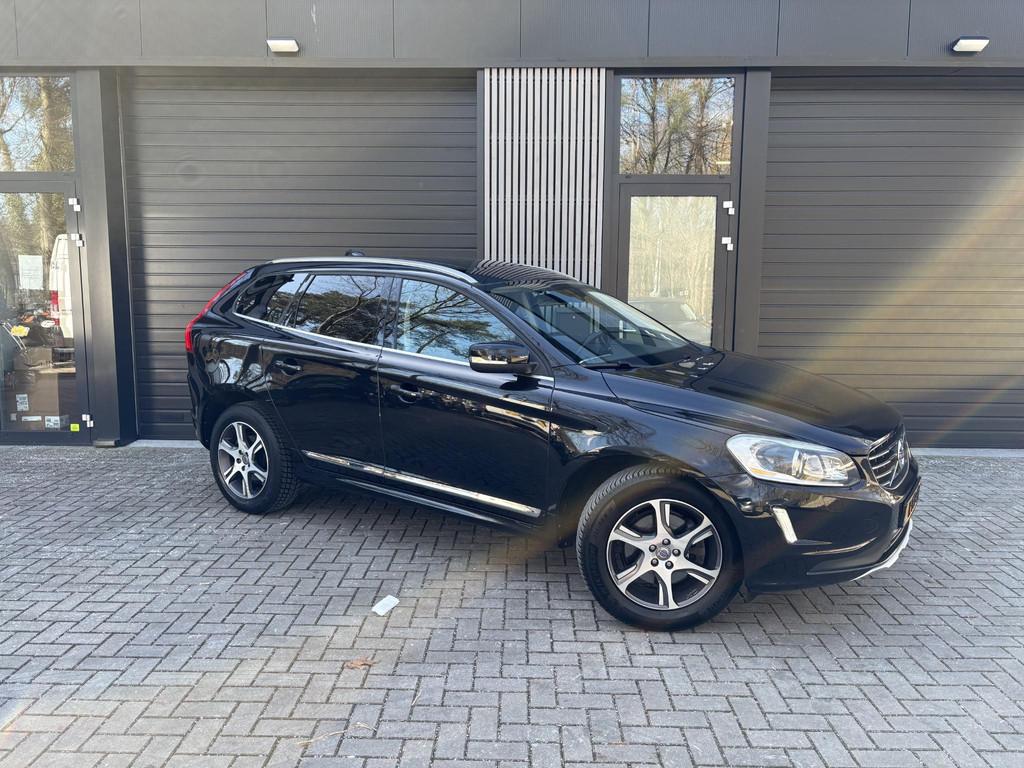 Volvo XC60 3.0 T6 R-Design, Auto's, Automaat, Euro 5, Gebruikt, 1712 kg