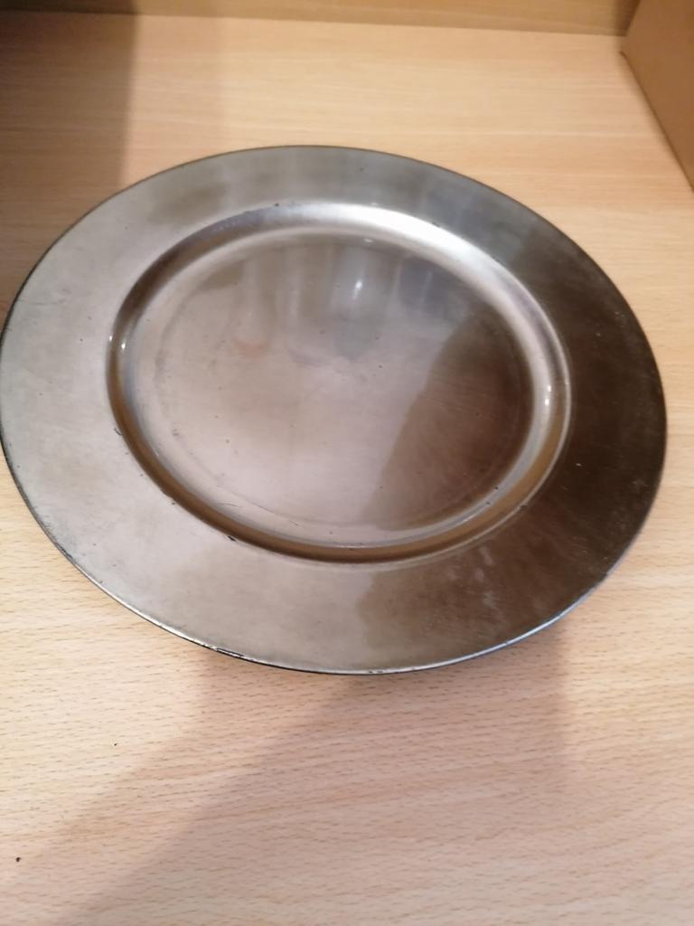 Kunststof decoratief bord - Rond, zilverkleurig, Kunststof, Gebruikt, Schaal, Rond
