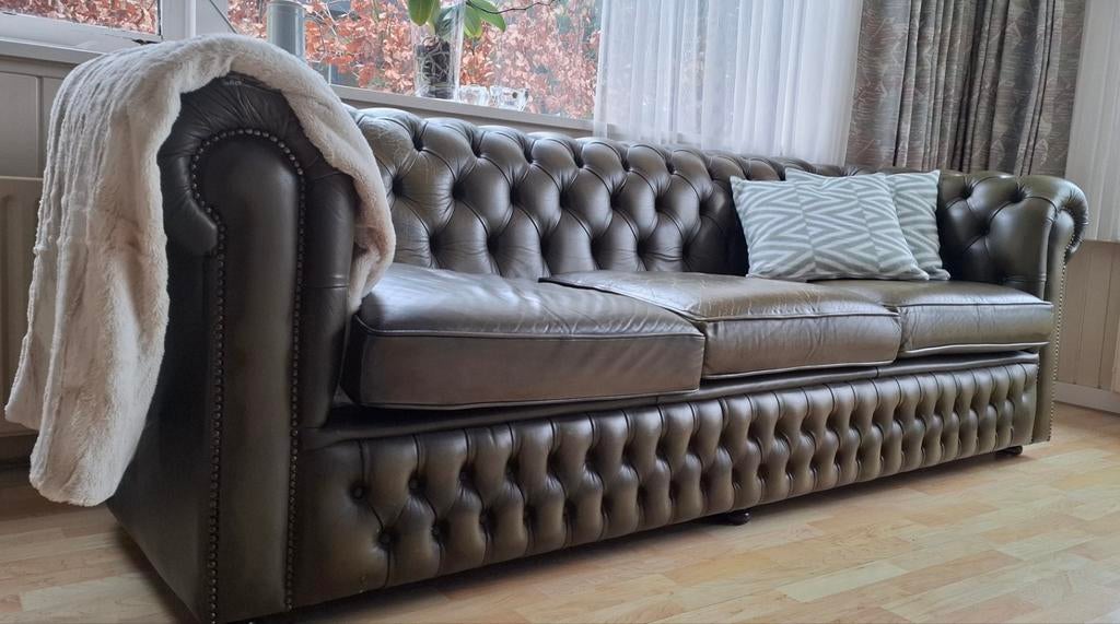 Chesterfield bank driezits groen, Huis en Inrichting, Banken | Bankstellen, Ophalen, Gebruikt, 75 tot 100 cm, Leer