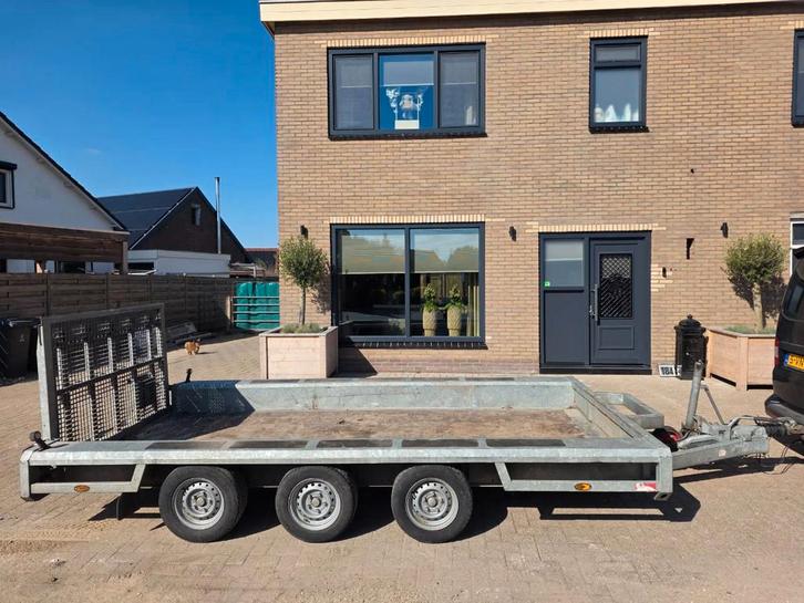 Henra N/A P302 proline machinetransporter 3 asser (bj 2021), Auto diversen, Aanhangers en Bagagewagens, Gebruikt