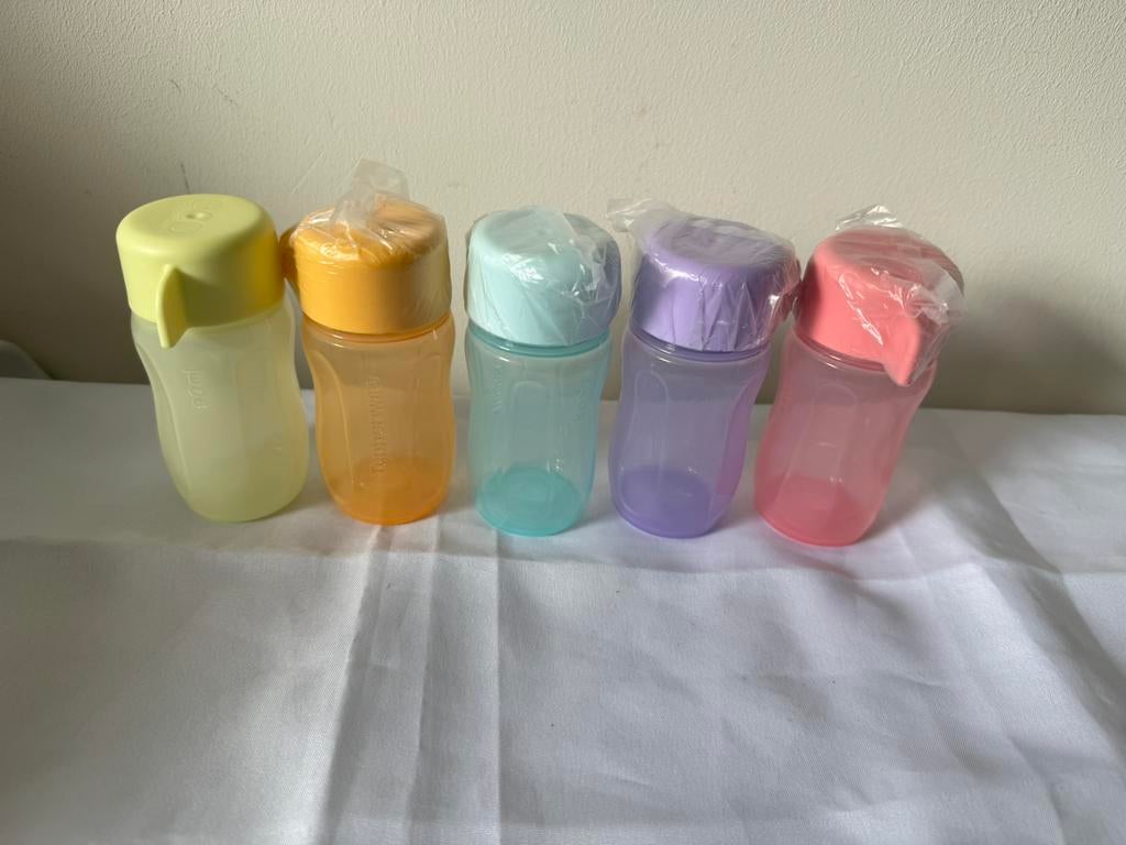 Tupperware ecoeasy flesjes 90 ml nieuw, Huis en Inrichting, Keuken | Tupperware, Ophalen of Verzenden, Nieuw, Geel, Beker of Kan