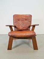 Vintage brutalistische fauteuil hout leer arm chair ´60, N, 75 tot 100 cm, N, 50 tot 75 cm