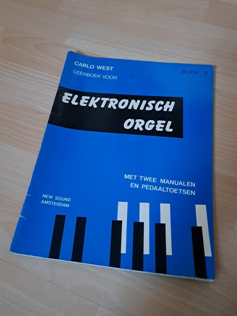 Elektronisch Orgel Leerboek - Carlo West Boek 2, Muziek en Instrumenten, Ophalen of Verzenden
