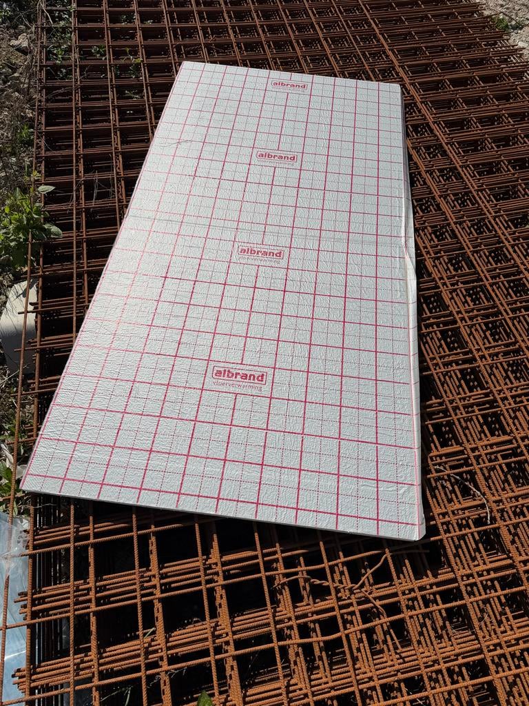 Tackerplaat vloerverwarming 4 stuks (8m2), Doe-het-zelf en Verbouw, Isolatie en Afdichting, Zo goed als nieuw, Vloerisolatie, Piepschuim (Tempex)