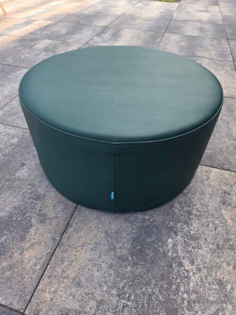 Donkergroene poef van nofruit, VT Wonen, Rond, Ophalen of Verzenden, Zo goed als nieuw, 50 tot 75 cm