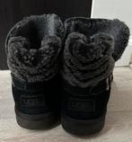 Ugg laarsjes 38, Ophalen, Zwart, Lage of Enkellaarzen, Zo goed als nieuw
