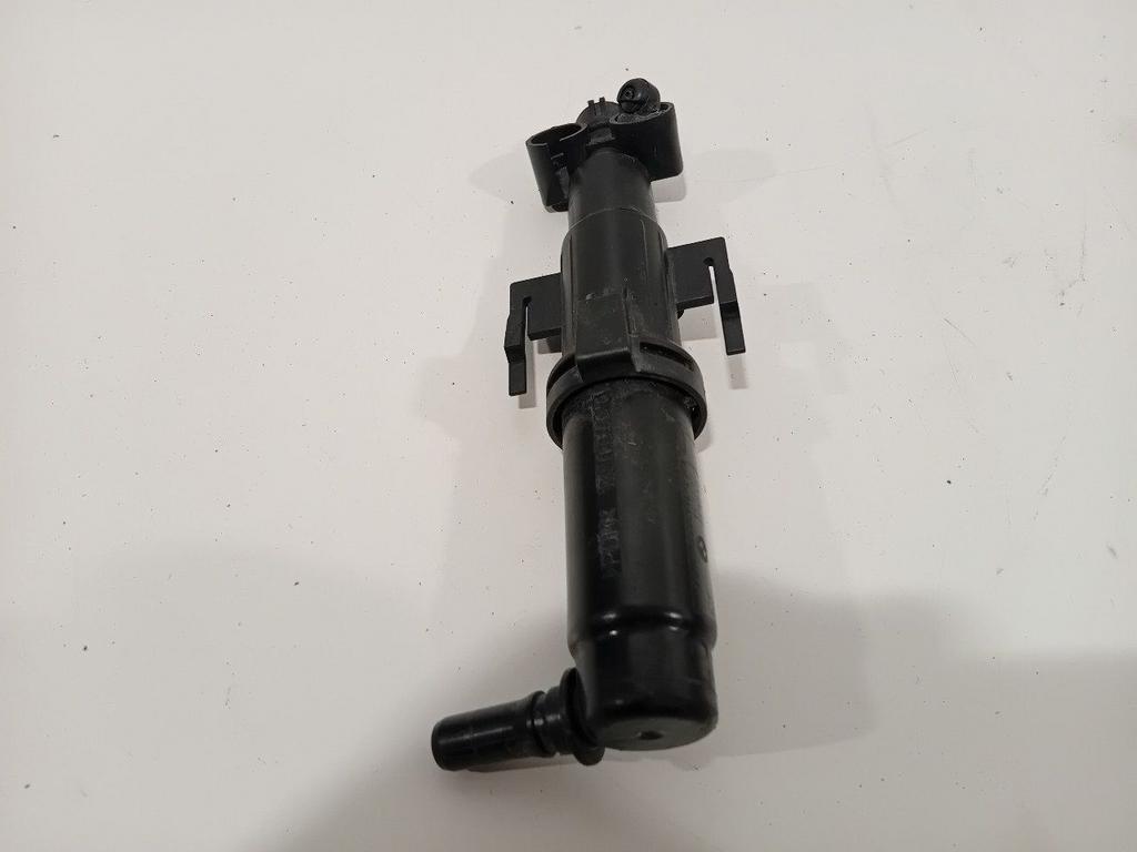 Koplampsproeier BMW 5 serie, Auto-onderdelen, Verlichting, BMW, Overige automerken, Gebruikt, Herkomst onderdeel bekend, 12 maanden garantie