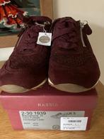 Mooie nieuwe Bordeaux suède sneakers maat 38 Hassia comfort, Hassia, Nieuw, Ophalen of Verzenden, Sneakers of Gympen