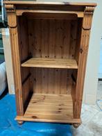 Grenen houten nachtkastje met planken, Ophalen, Met plank(en), Minder dan 50 cm, Gebruikt